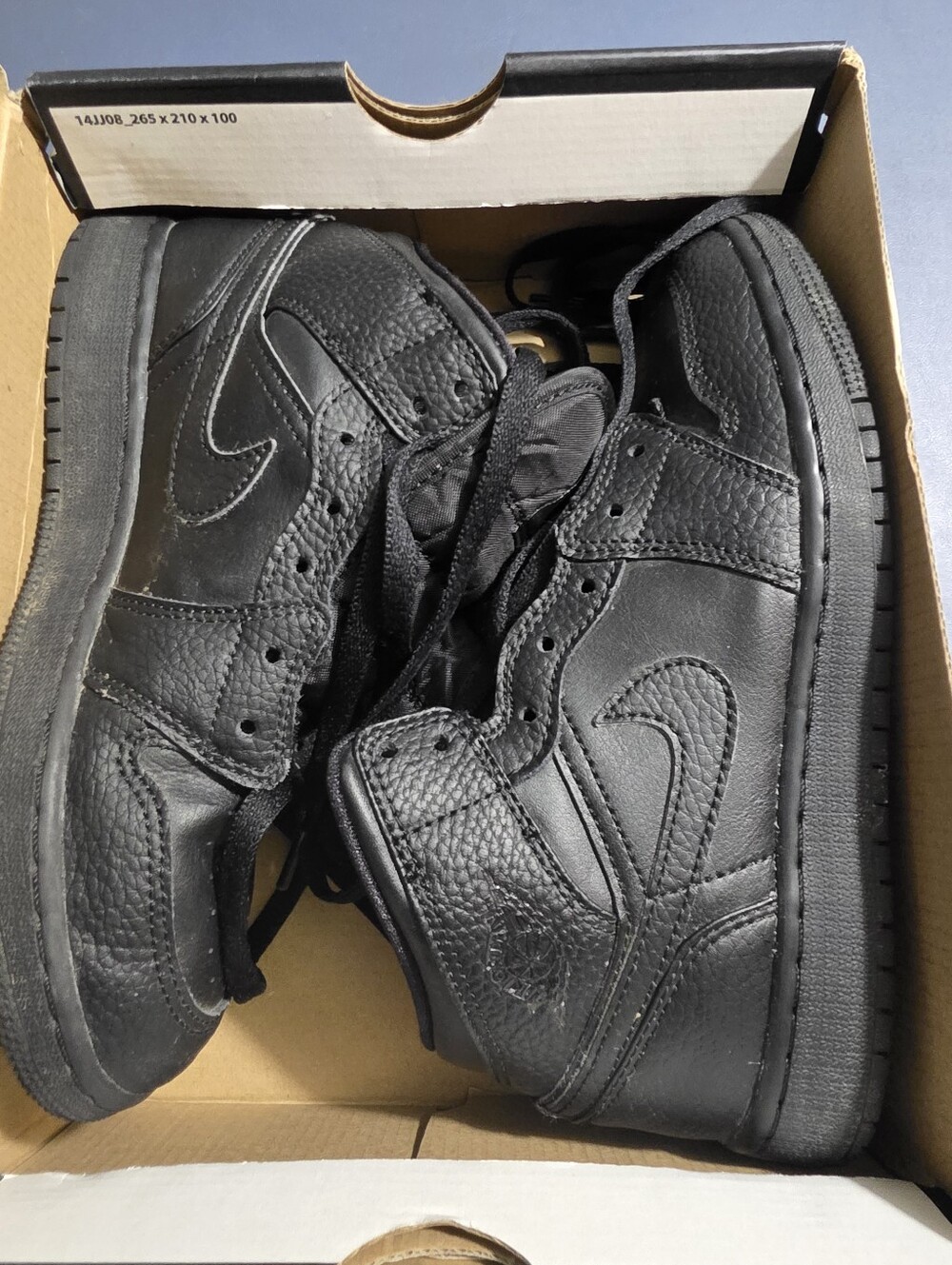 Nike Air Jordan 1 Mid Kids Sneakers -size 4.5y Triple Black